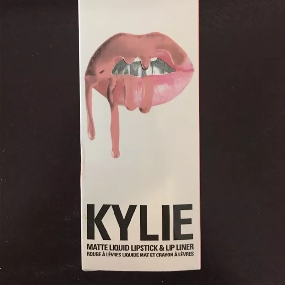 Kylie lip kit