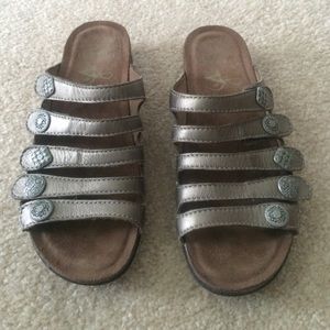 Dansko flat, slide on sandals