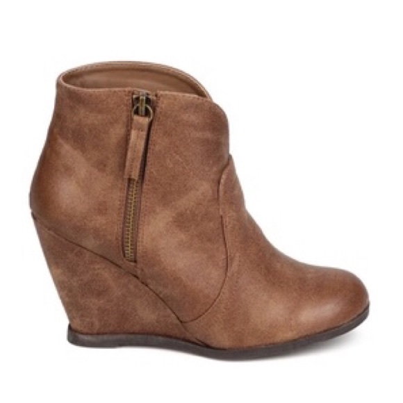 Distressed Taupe Wedge Boots All Sizes 5.5 - 10 - Picture 2 of 2