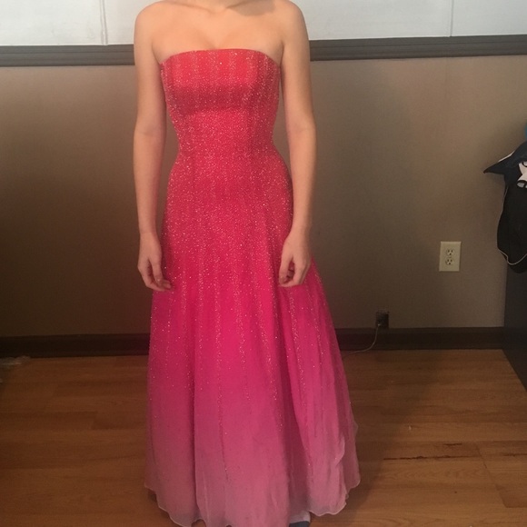 SALE!! Alyce Paris Homecoming/Prom dress - Picture 2 of 4