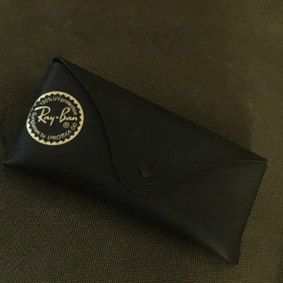 Ray-Ban Sunglasses - Picture 2 of 3