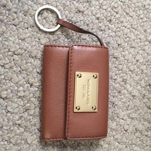 Micheal kors wallet