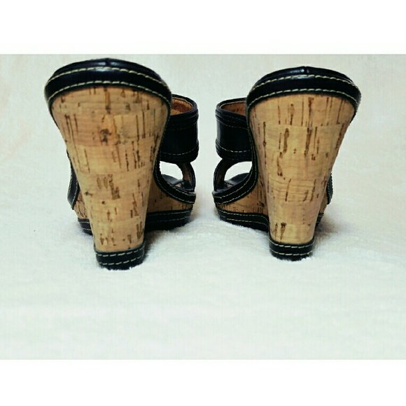 Sofft Cork Style Wedges - Picture 3 of 3