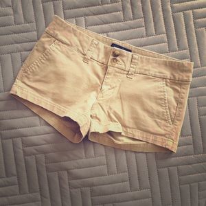 Kakhi American Eagle Shorties- size 00