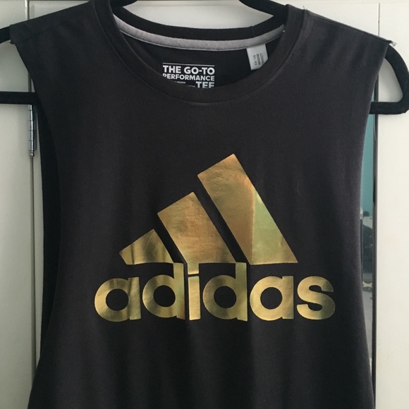 Adidas tank