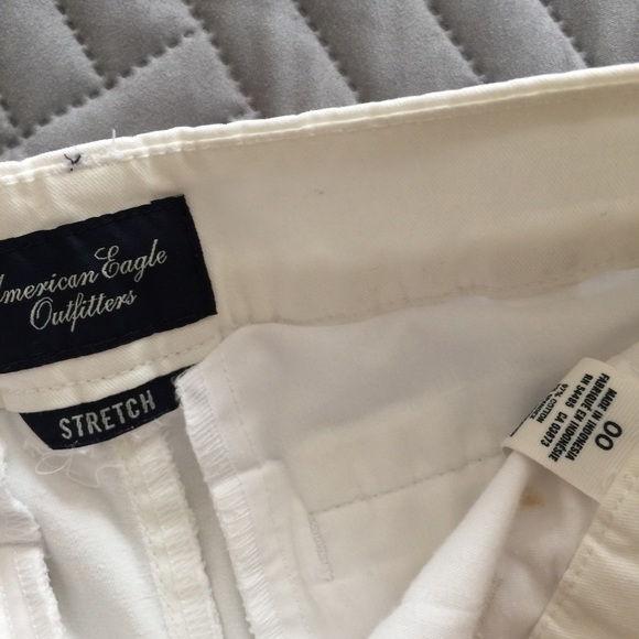 White American Eagle Shorties- Size 00 - Picture 2 of 2