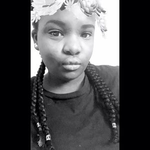 Meet your Posher, Ta'kyra