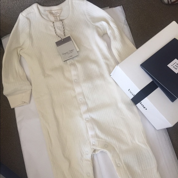 NWT ORGANIC One piece 6-9 months