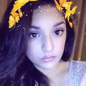 Meet your Posher, Rayza