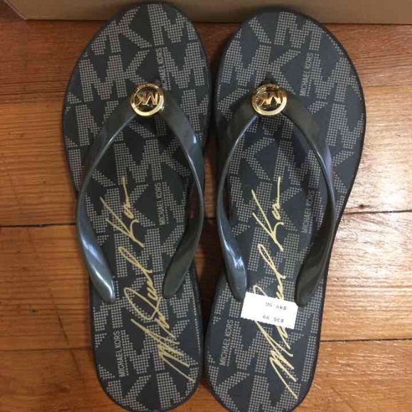 MK Sandals size 8 NIB