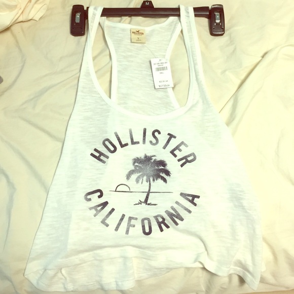 Brand new with tags Hollister tank
