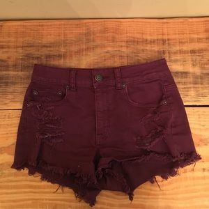 American Eagle HighWaisted burgundy shorts size 4