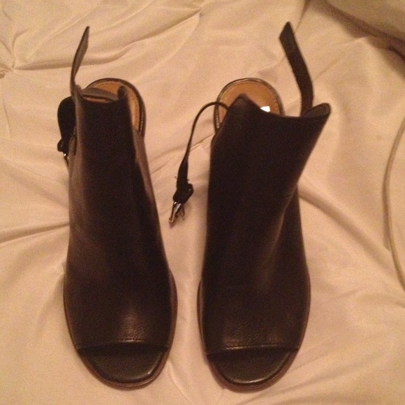 Dolce vita booties