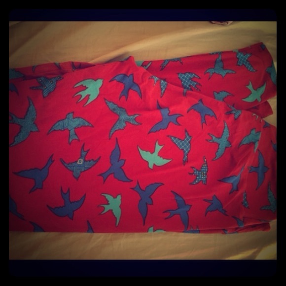 LuLaRoe Pants - LLR TC Bird Leggings🦄