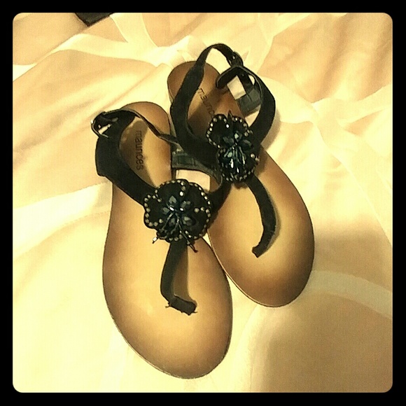 Super cute Sandals!!