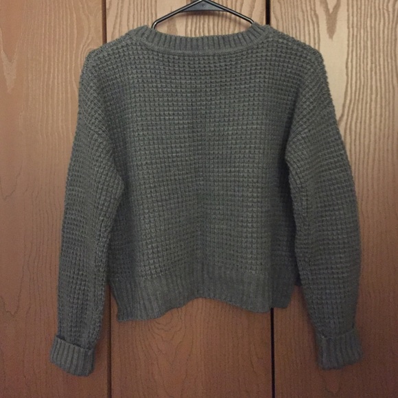 Forever 21 Cropped Sweater - Picture 2 of 2