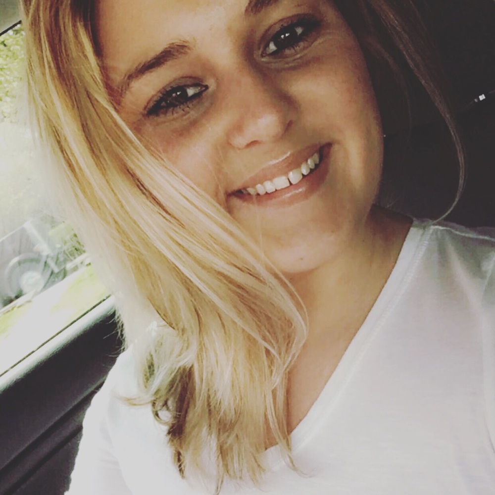 Meet your Posher, Kelsi