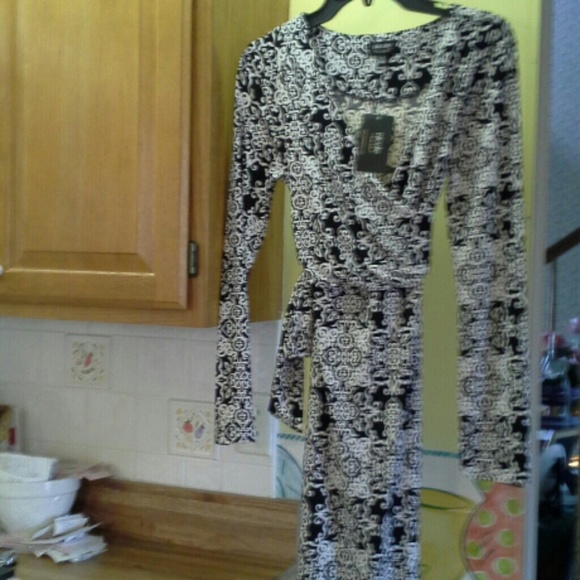 Nicole by Nicole Miller Dresses & Skirts - Dress