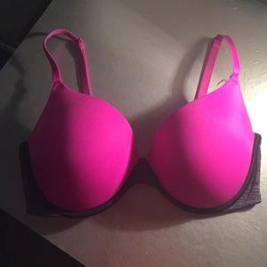 Victoria's Secret PINK push-up bra