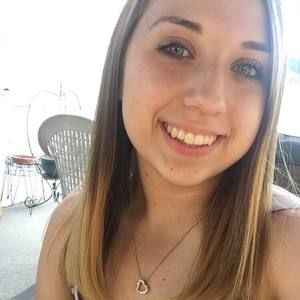 Meet your Posher, Caitlyn