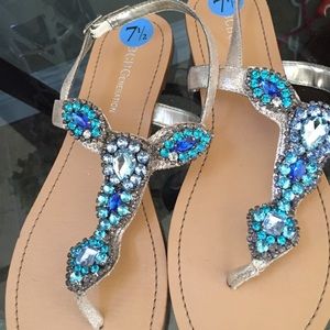 Bcbg thong sandals
