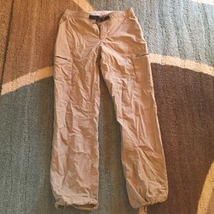 Beige Hiking pants Mountain Hardwear