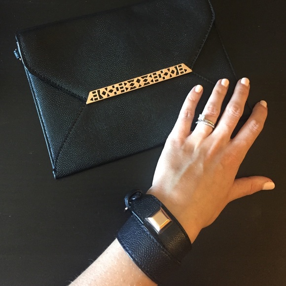 NEW Stella & Dot Clutch
