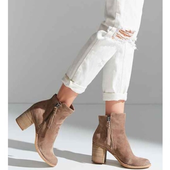 Dolce Vita Lana boots