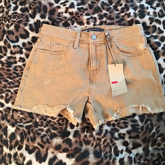 Khaki High-Rise Levi Shorts