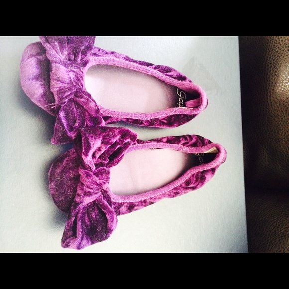 Purple Velvet ballerina shoes 11 USA kids