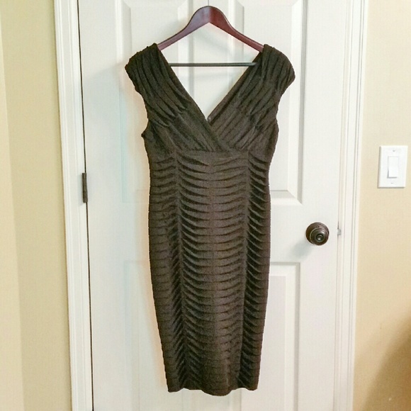 Adrianna Papell Ruched Cocktail Dress - Picture 1 of 2
