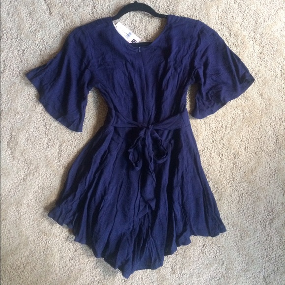 SHOWPO navy jumpsuit - Picture 2 of 5