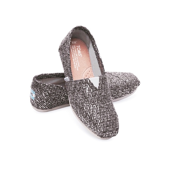 Toms Silver Sparkle Classic Slip Ons Shoes - Picture 2 of 4