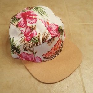 An Aldo hat