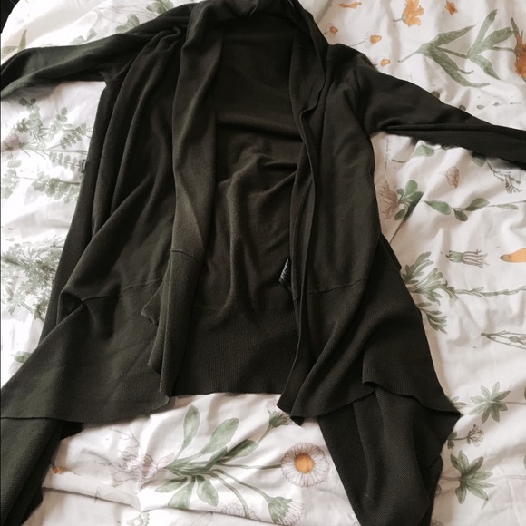 Zara olive green sweater