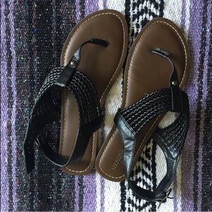 Cute brown black stud rope around sandals