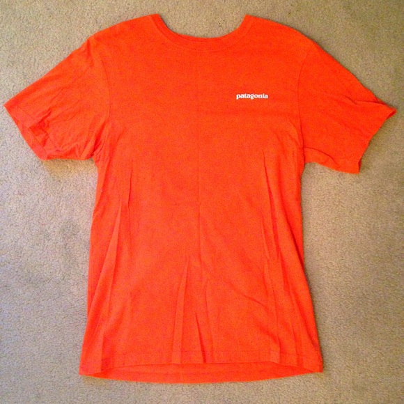Patagonia Logo T Shirt Orange Small