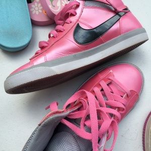 Girls Nike Shoes