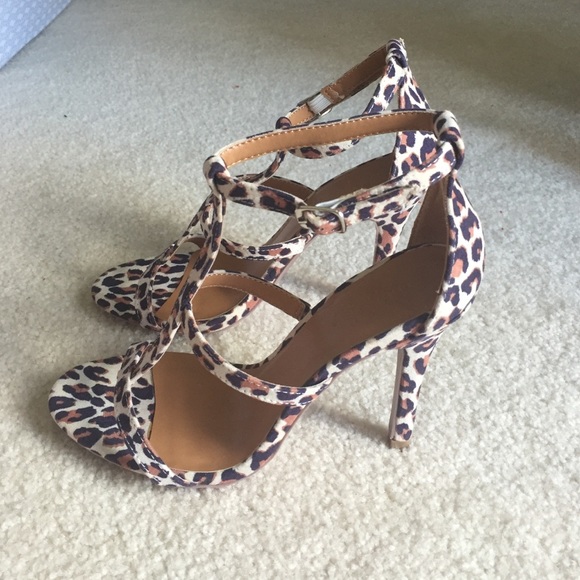 Leopard heels - Picture 2 of 3