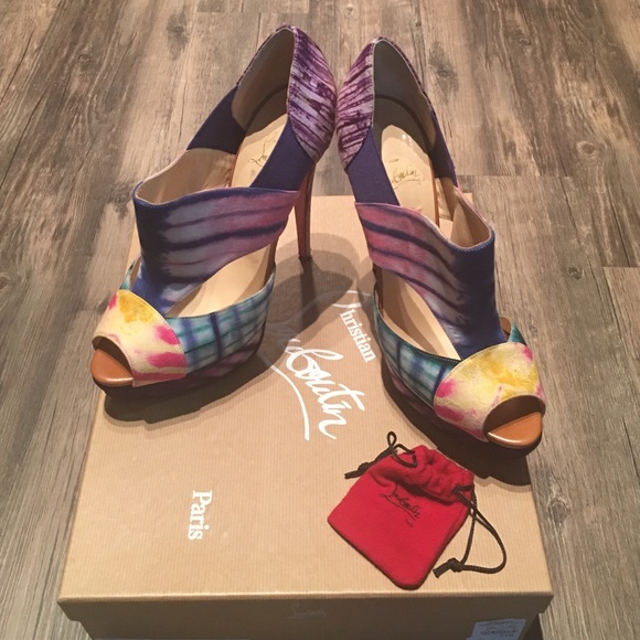 Authentic Christian Louboutin Pitou 150 Bazin