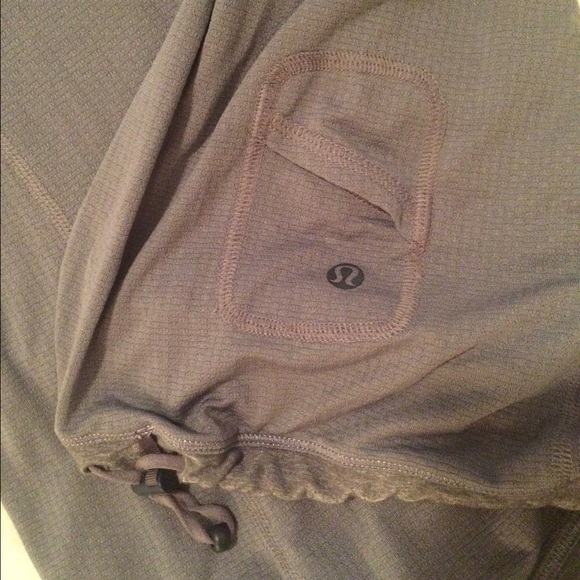 🍋Lululemon Shirt size 8