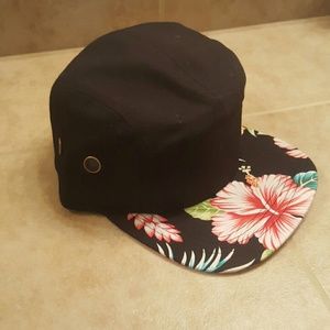 An Aldo hat