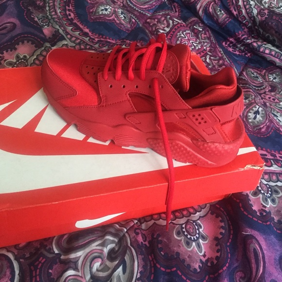 Brand new Nike Huaraches