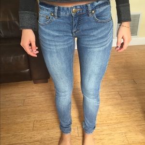 Free People medium wash skinny jeans