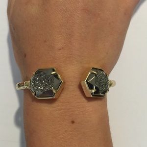 Kendra Scott bracelet