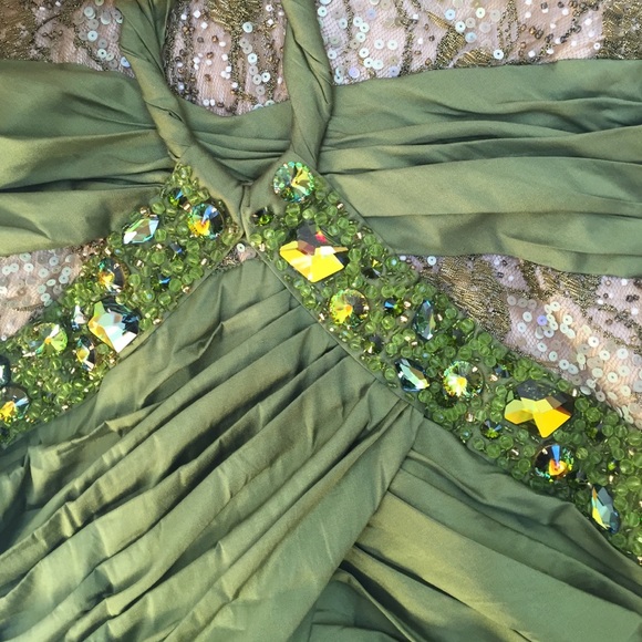 Handmade custom couture silk satin down - Picture 4 of 4