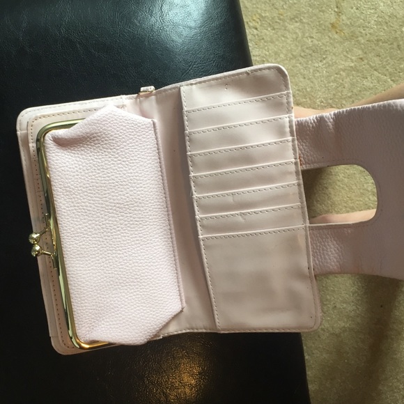Wallet - Picture 3 of 4