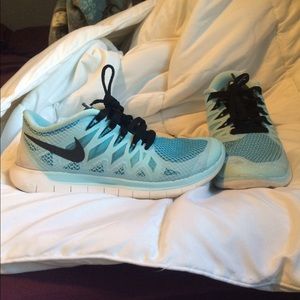 TRADE Nike FREE RUN 5.0