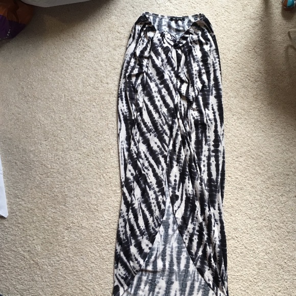 Two piece maxi skirt set