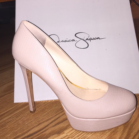 Jessica Simpson - Sandrah size 9 women's